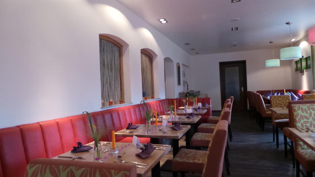 Rhoenblick Landhotel - Restaurant - Countrypub Petersberg  Zewnętrze zdjęcie