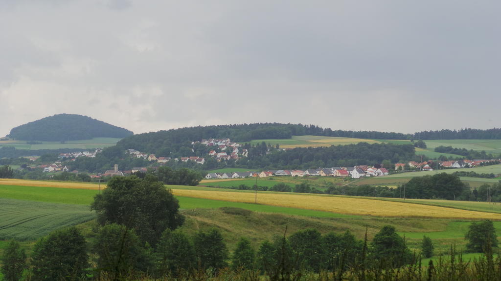 Rhoenblick Landhotel - Restaurant - Countrypub Petersberg  Zewnętrze zdjęcie