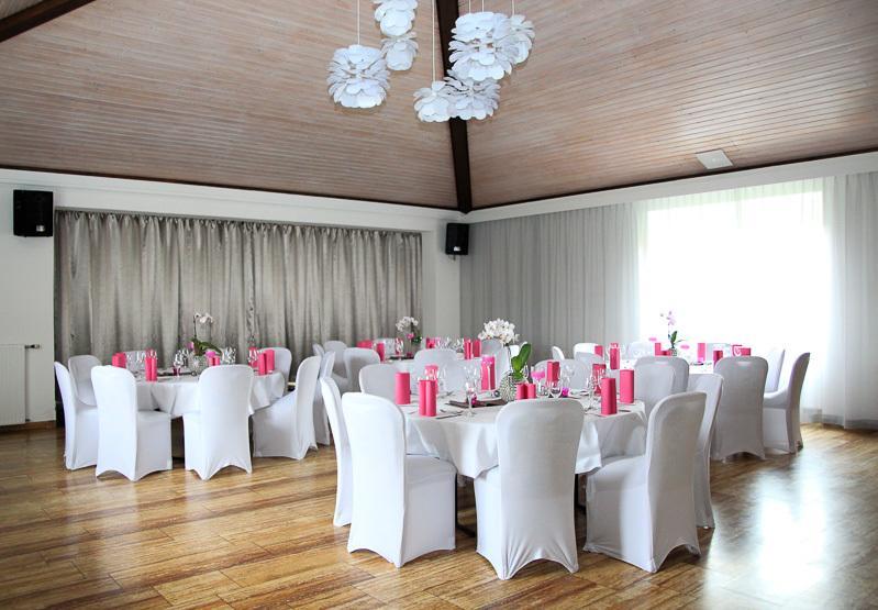 Rhoenblick Landhotel - Restaurant - Countrypub Petersberg  Zewnętrze zdjęcie