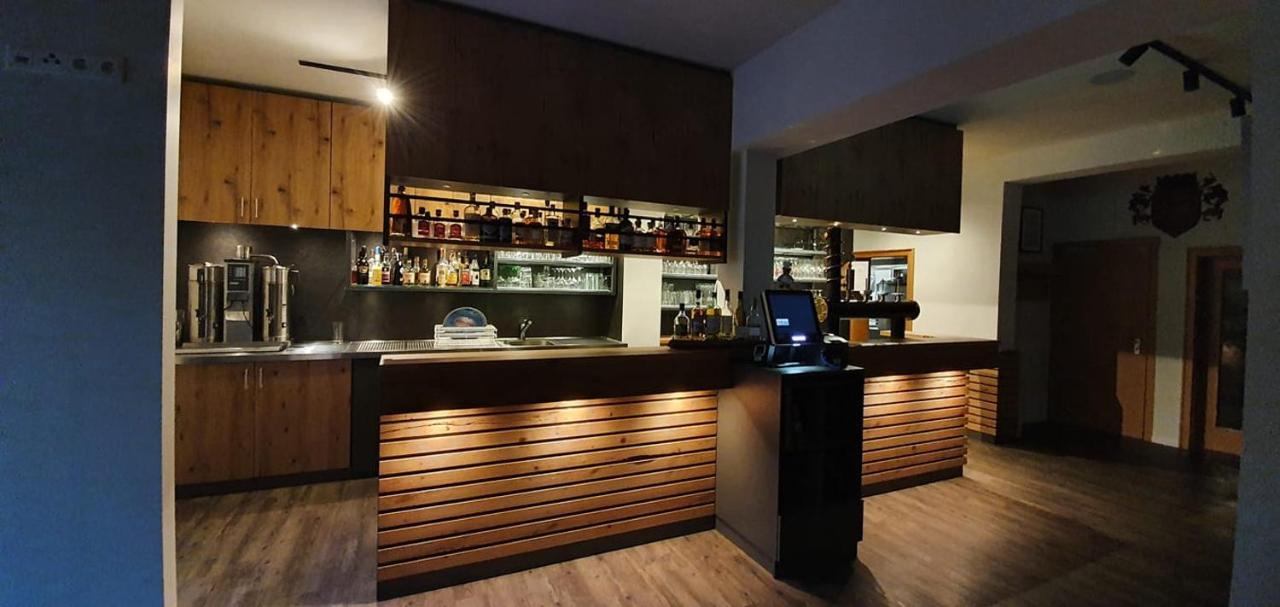 Rhoenblick Landhotel - Restaurant - Countrypub Petersberg  Zewnętrze zdjęcie